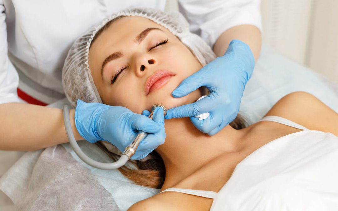 Revitalise the Skin: Understanding Microdermabrasion Treatments