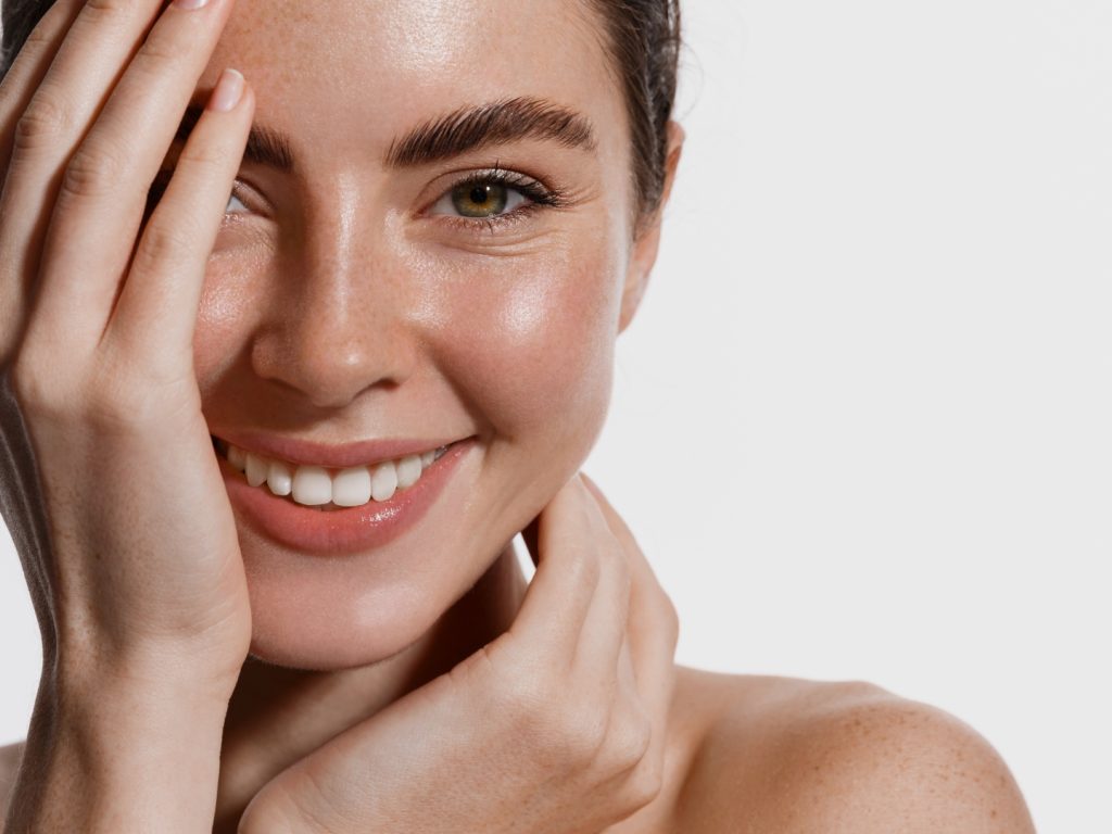 Cheek fillers blog model 01 @2x, Esteem Clinic